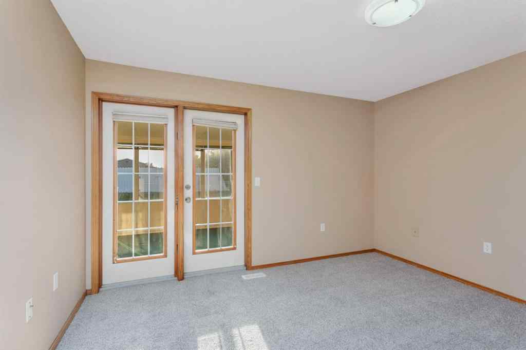 MLS® A2251469 - 42 Dale Close  in Deer Park Estates Red Deer, Residential