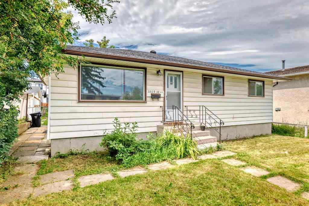 MLS® A2251474 - 2809 38 Street SW in Glenbrook Calgary, Residential