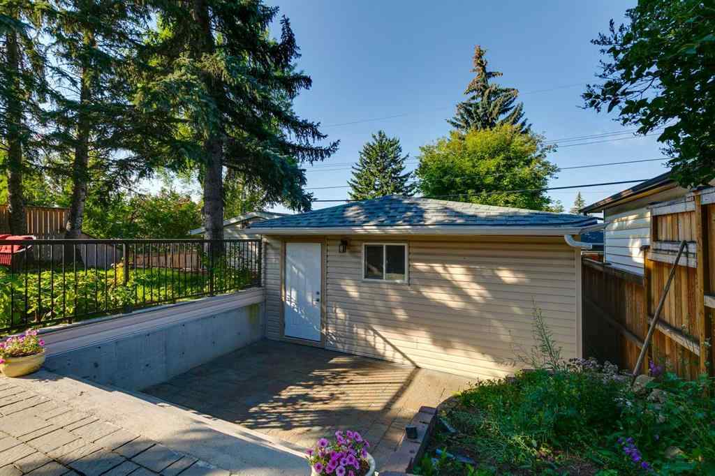 MLS® A2251483 - 5119 Carney Road NW in Charleswood Calgary, Residential