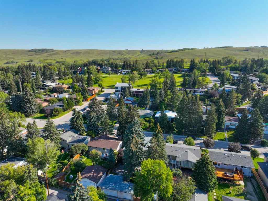 MLS® A2251483 - 5119 Carney Road NW in Charleswood Calgary, Residential
