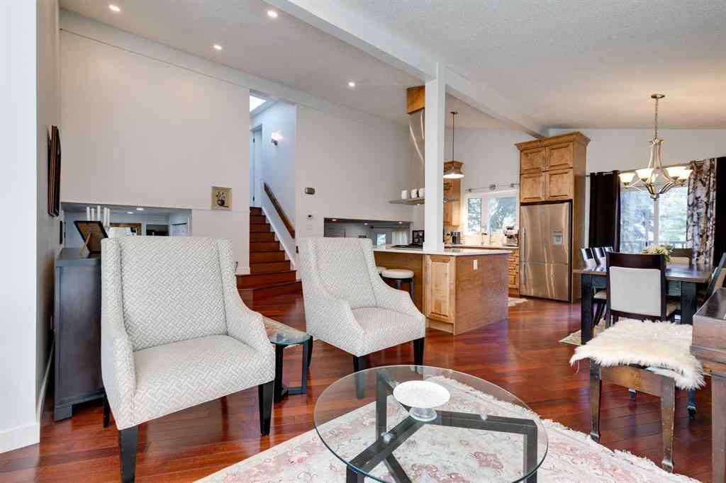 MLS® A2251483 - 5119 Carney Road NW in Charleswood Calgary, Residential