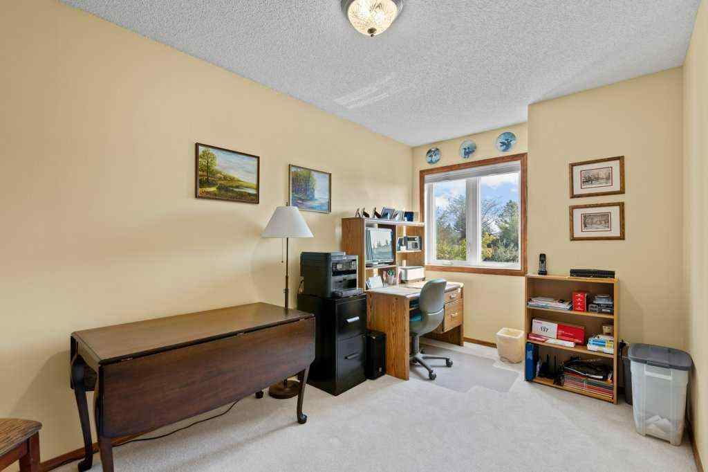MLS® A2251486 - 179 Douglasbank Drive SE in Douglasdale/Glen Calgary, Residential