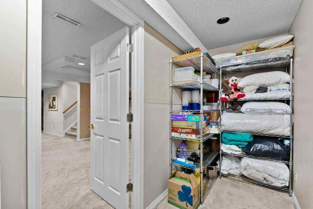 MLS® A2251486 - 179 Douglasbank Drive SE in Douglasdale/Glen Calgary, Residential