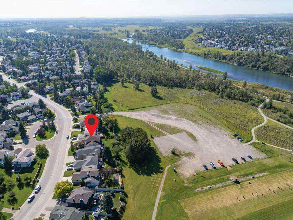 MLS® A2251486 - 179 Douglasbank Drive SE in Douglasdale/Glen Calgary, Residential