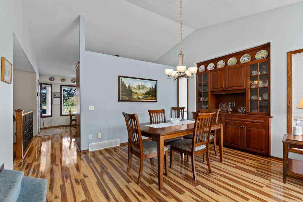 MLS® A2251486 - 179 Douglasbank Drive SE in Douglasdale/Glen Calgary, Residential