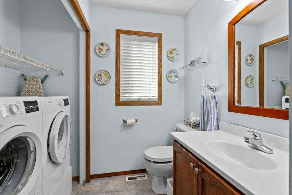 MLS® A2251486 - 179 Douglasbank Drive SE in Douglasdale/Glen Calgary, Residential