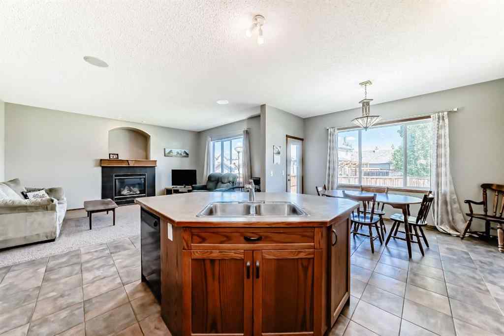 MLS® A2251488 - 112 West Creek Meadow  in West Creek Chestermere, Residential