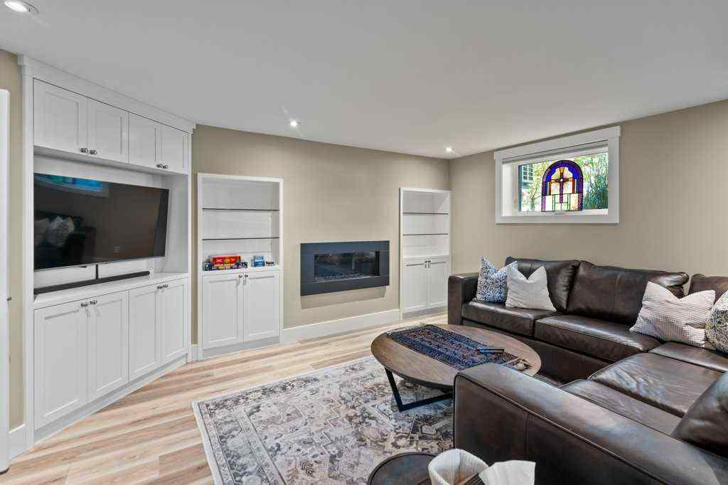 MLS® A2251490 - 2311 26 Avenue NW in Banff Trail Calgary, Residential