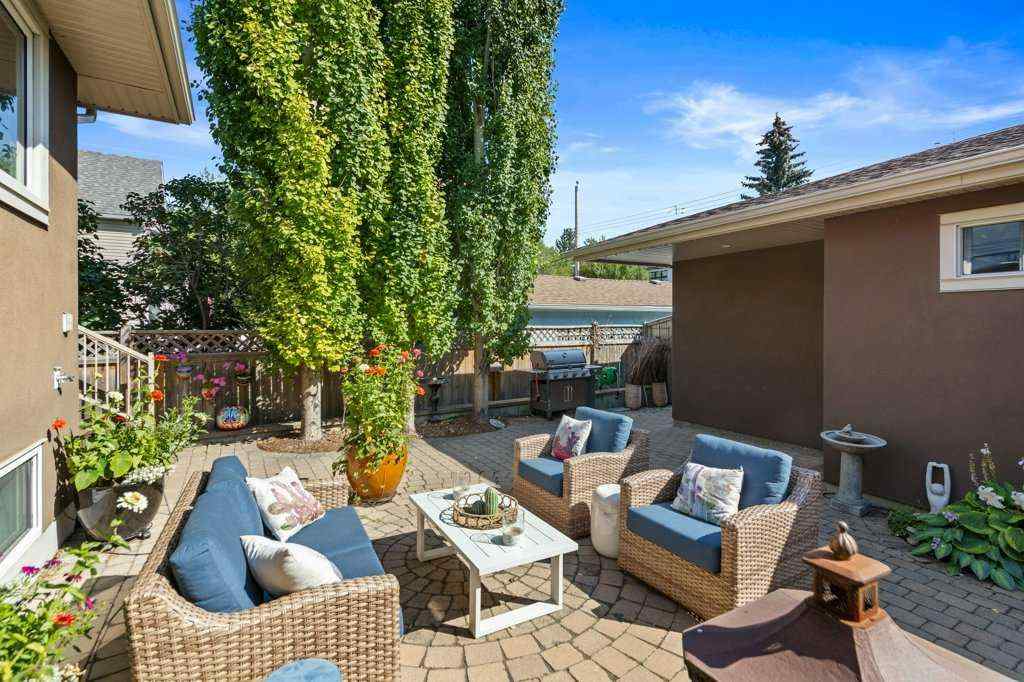 MLS® A2251490 - 2311 26 Avenue NW in Banff Trail Calgary, Residential