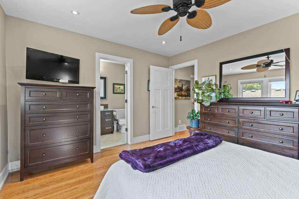 MLS® A2251490 - 2311 26 Avenue NW in Banff Trail Calgary, Residential