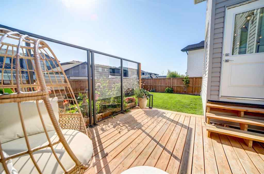 MLS® A2251492 - 2725 46 Street S in Discovery Lethbridge, Residential