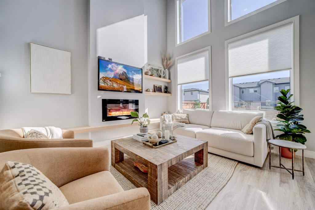 MLS® A2251492 - 2725 46 Street S in Discovery Lethbridge, Residential