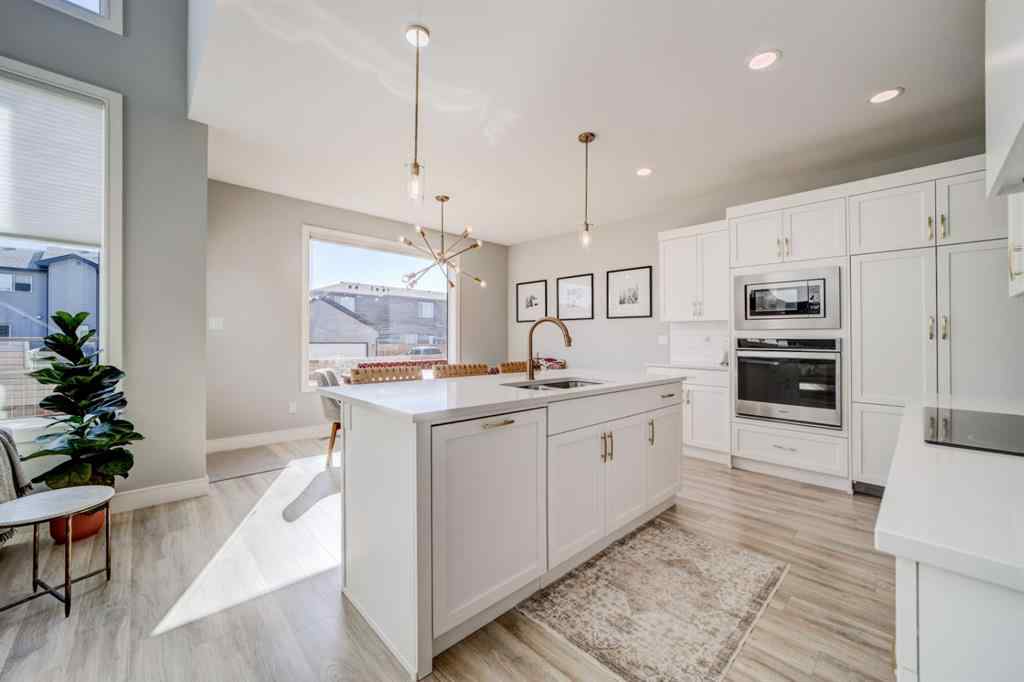 MLS® A2251492 - 2725 46 Street S in Discovery Lethbridge, Residential