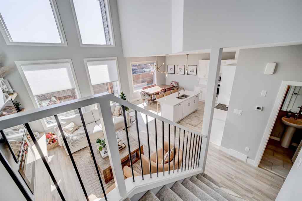 MLS® A2251492 - 2725 46 Street S in Discovery Lethbridge, Residential
