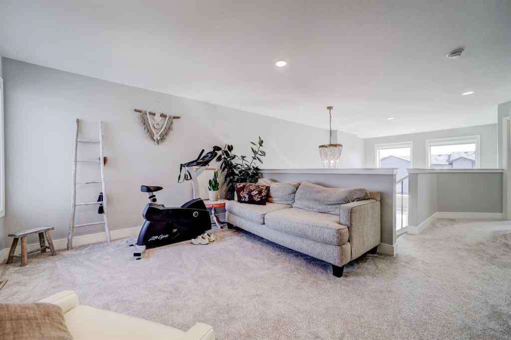 MLS® A2251492 - 2725 46 Street S in Discovery Lethbridge, Residential