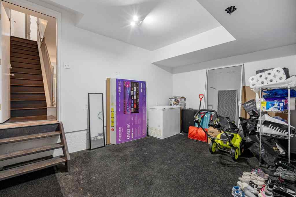 MLS® A2251494 - 5503 Strathcona Hill SW in Strathcona Park Calgary, Residential