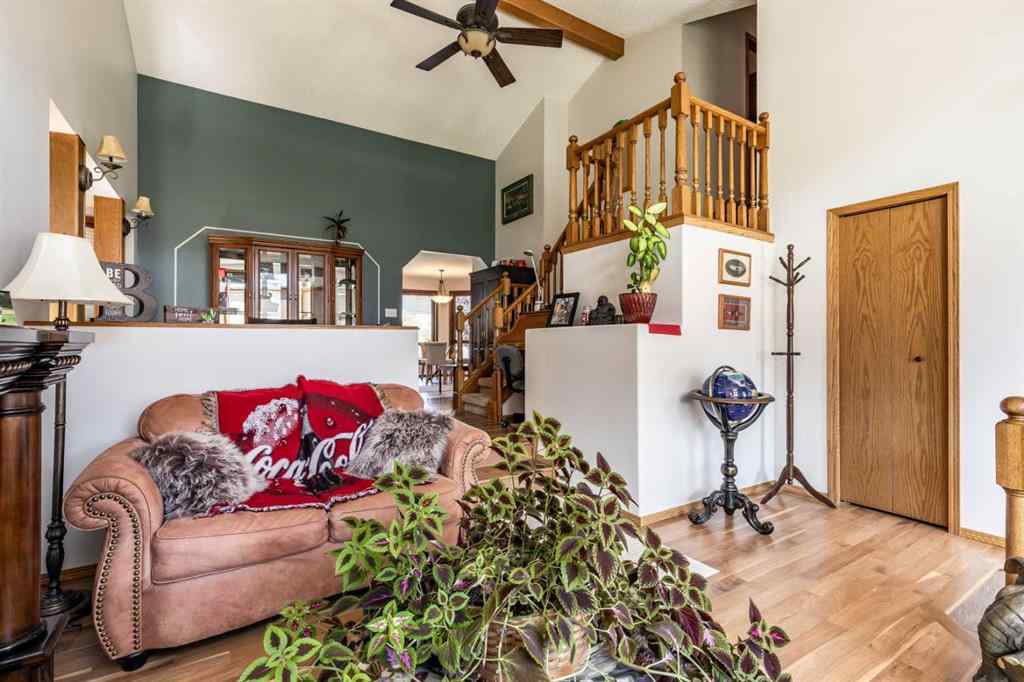 MLS® A2251496 - 18 Rideau Green SE in Ross Glen Medicine Hat, Residential