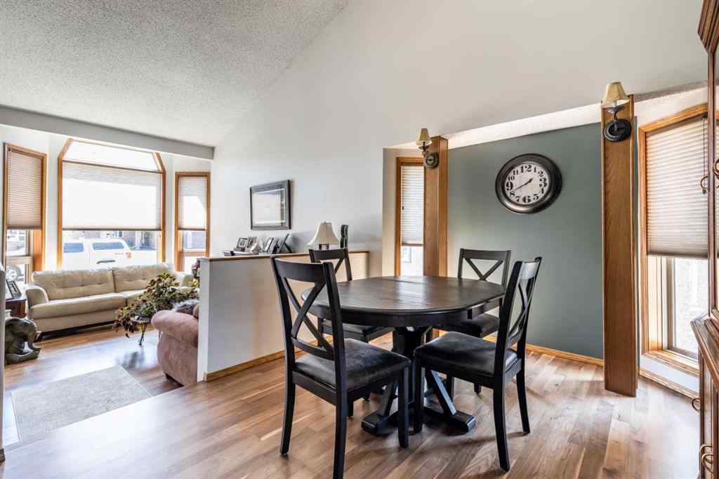 MLS® A2251496 - 18 Rideau Green SE in Ross Glen Medicine Hat, Residential