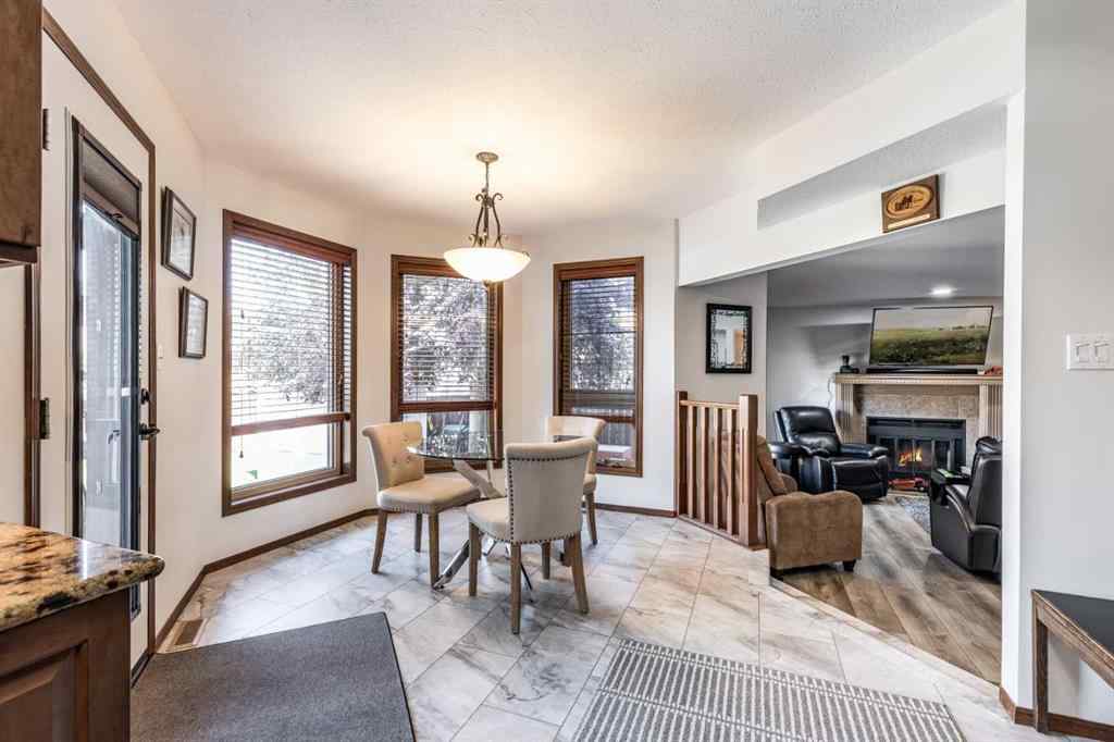 MLS® A2251496 - 18 Rideau Green SE in Ross Glen Medicine Hat, Residential