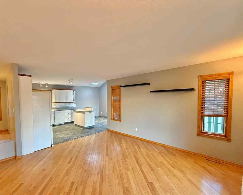 MLS® A2251497 - 131 Tocher Avenue  in Thompson Lake Hinton, Residential
