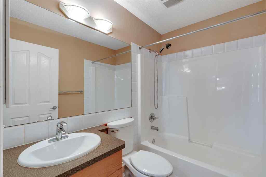 MLS® A2251498 - 150 Harvest Oak View NE in Harvest Hills Calgary, Residential