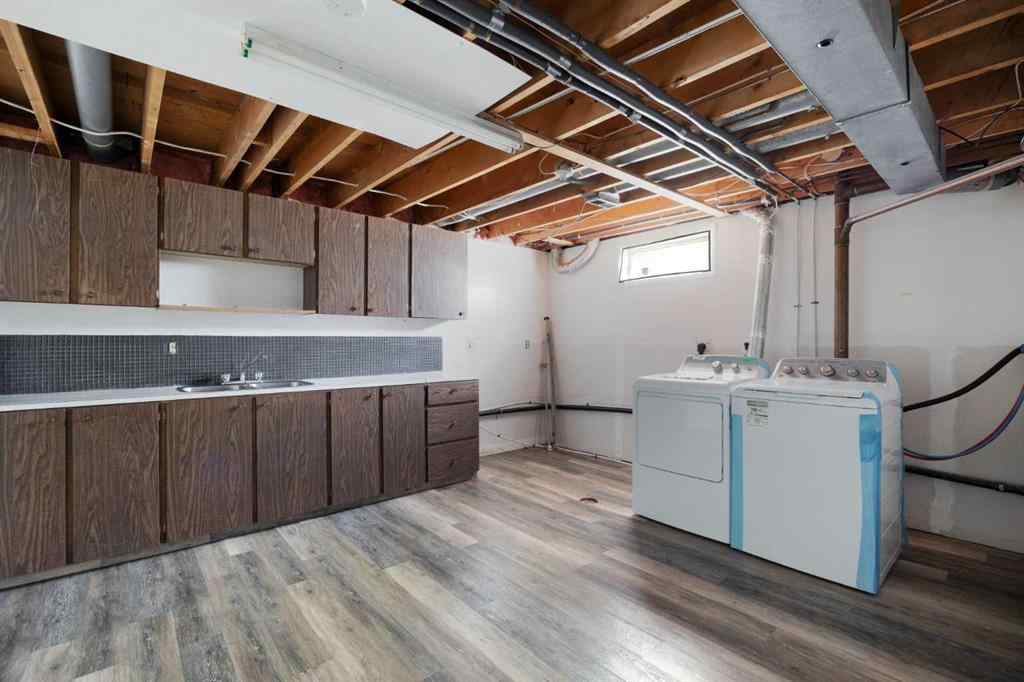 MLS® A2251499 - 34 Bell Crescent  in Downtown Fort McMurray, Residential