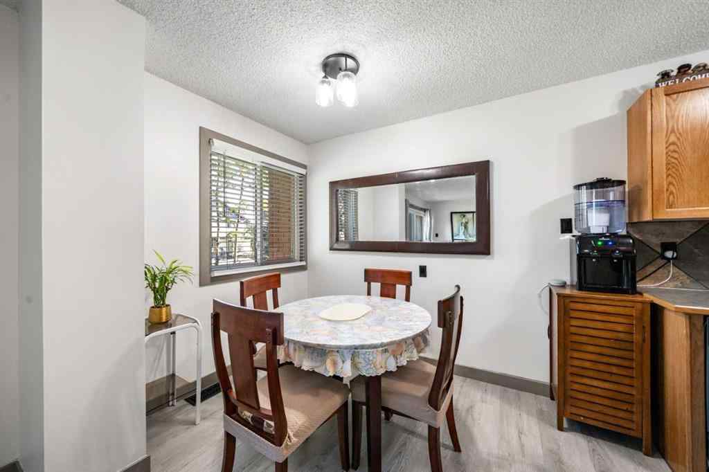 MLS® A2251505 - 4409 33 Avenue SW in Glenbrook Calgary, Residential
