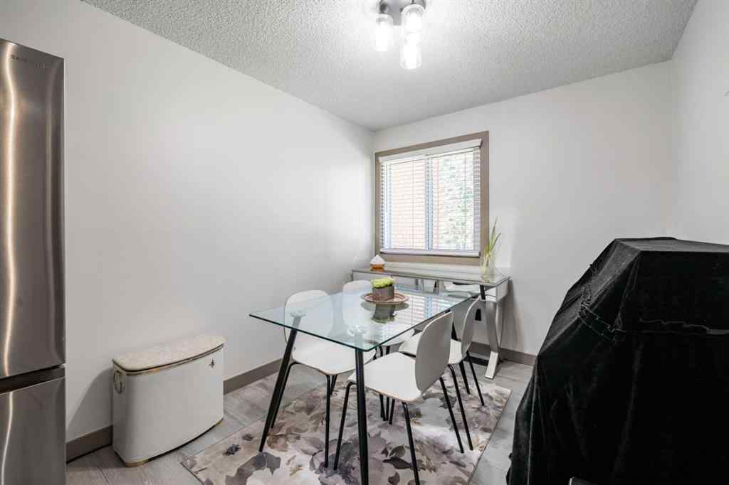 MLS® A2251505 - 4409 33 Avenue SW in Glenbrook Calgary, Residential