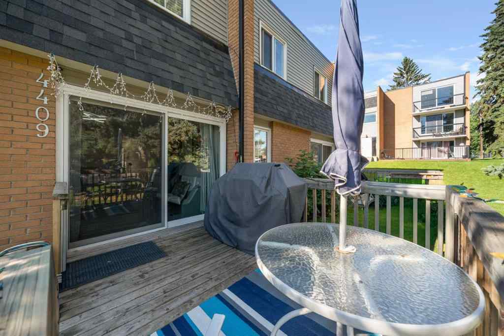 MLS® A2251505 - 4409 33 Avenue SW in Glenbrook Calgary, Residential
