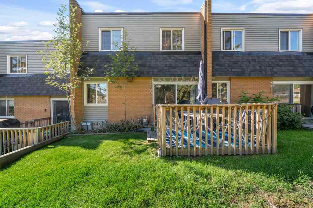 MLS® A2251505 - 4409 33 Avenue SW in Glenbrook Calgary, Residential