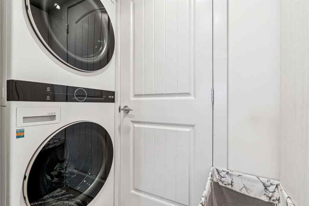 MLS® A2251506 - 325 Kinniburgh Cove  in Kinniburgh North Chestermere, Residential