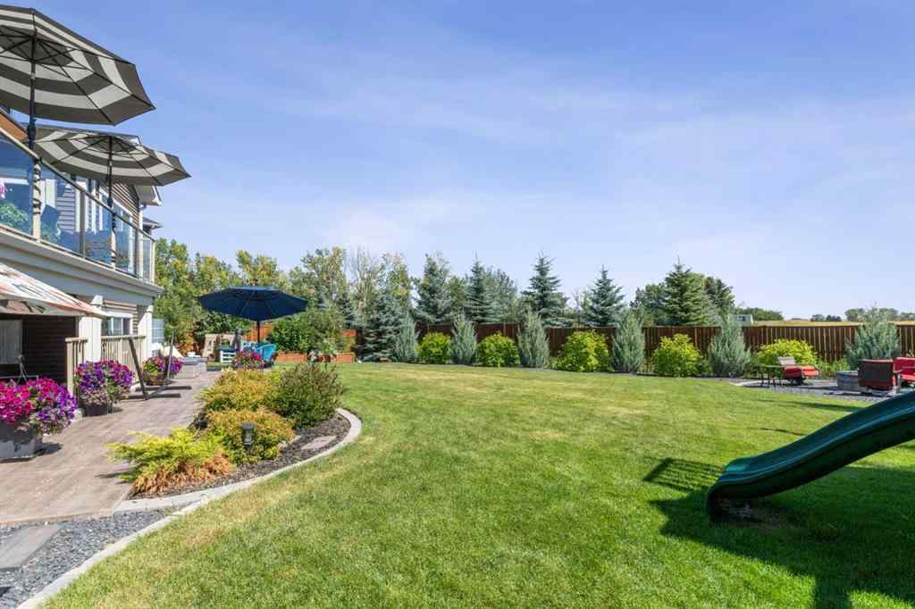 MLS® A2251506 - 325 Kinniburgh Cove  in Kinniburgh North Chestermere, Residential