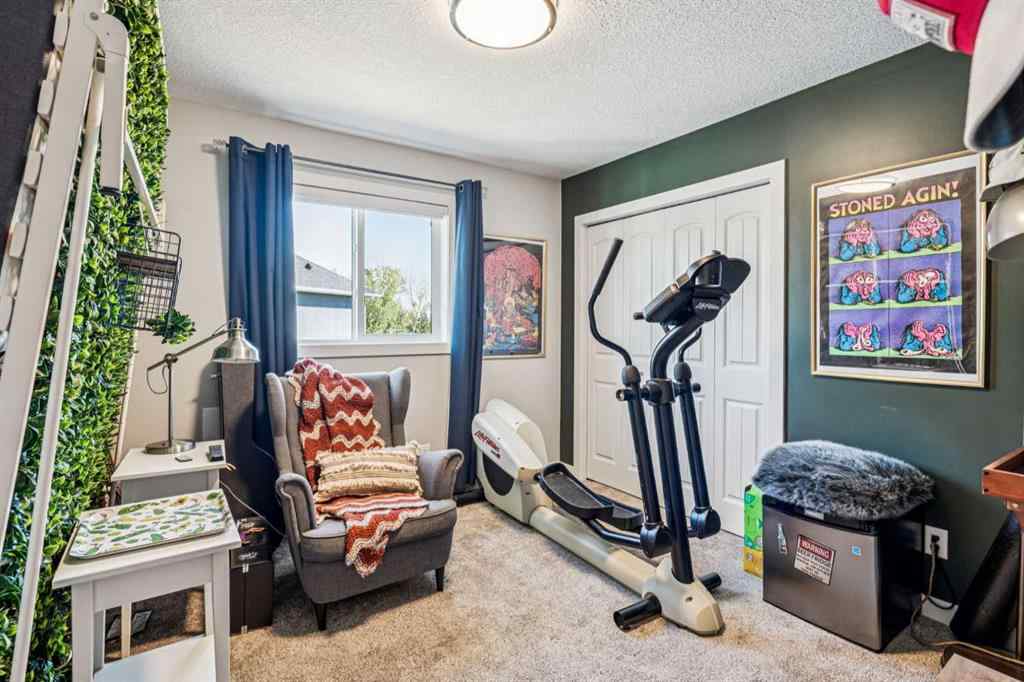 MLS® A2251506 - 325 Kinniburgh Cove  in Kinniburgh North Chestermere, Residential