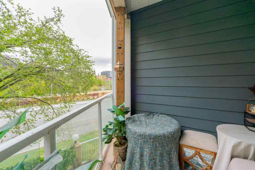 MLS® A2251511 - Unit #227 333 Riverfront Avenue SE in Downtown East Village Calgary, Residential