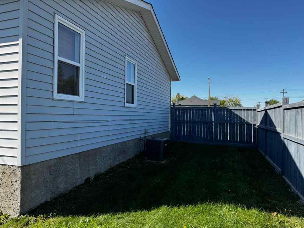MLS® A2251515 - 201 1 Avenue South   in NONE Morrin, Residential