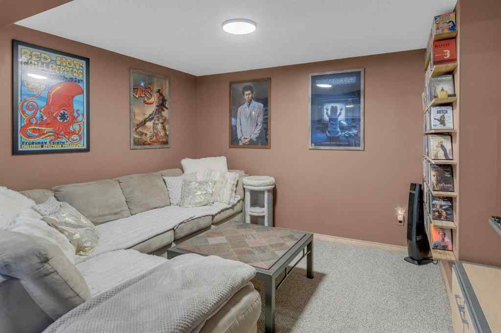 MLS® A2251516 - 968 Abbotsford Drive NE in Abbeydale Calgary, Residential