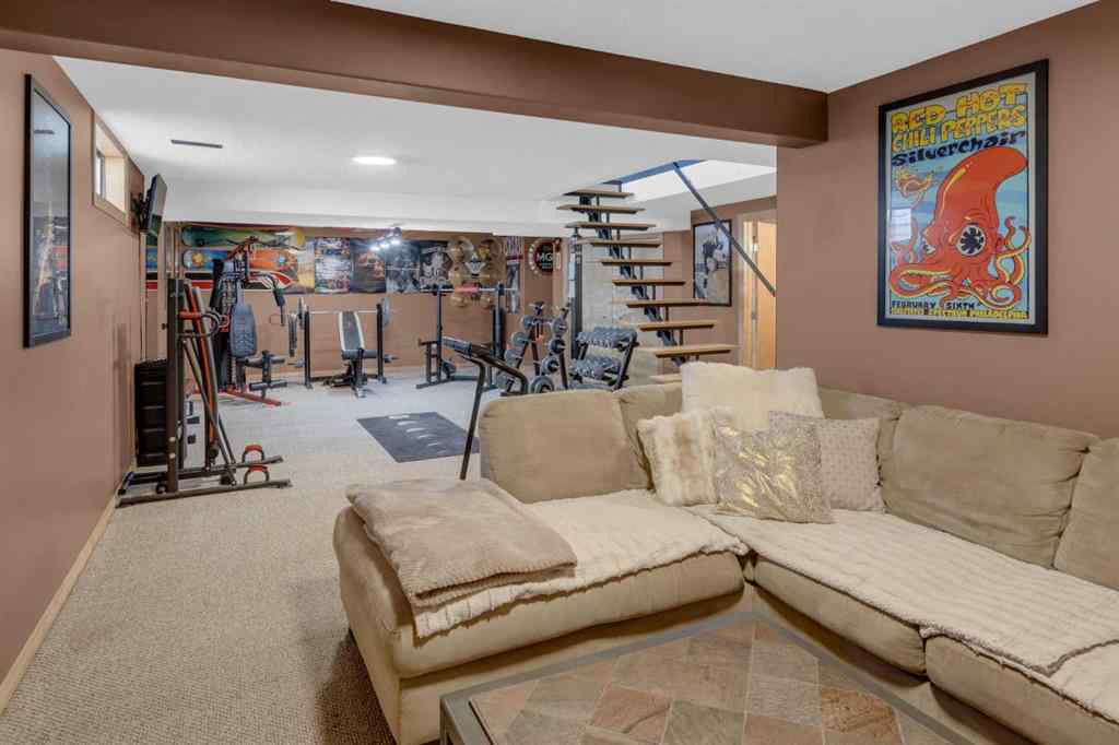 MLS® A2251516 - 968 Abbotsford Drive NE in Abbeydale Calgary, Residential