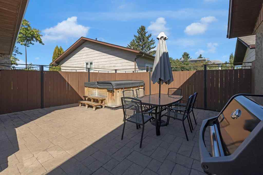 MLS® A2251516 - 968 Abbotsford Drive NE in Abbeydale Calgary, Residential