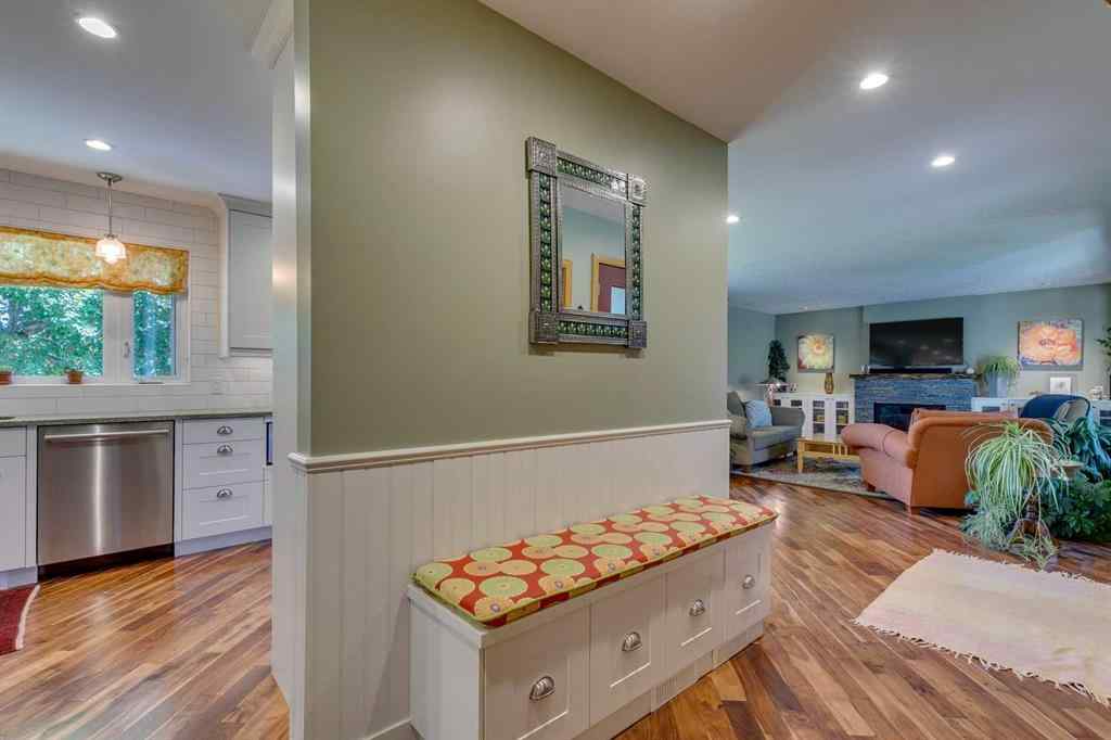 MLS® A2251519 - 126 Westwood Drive SW in Westgate Calgary, Residential