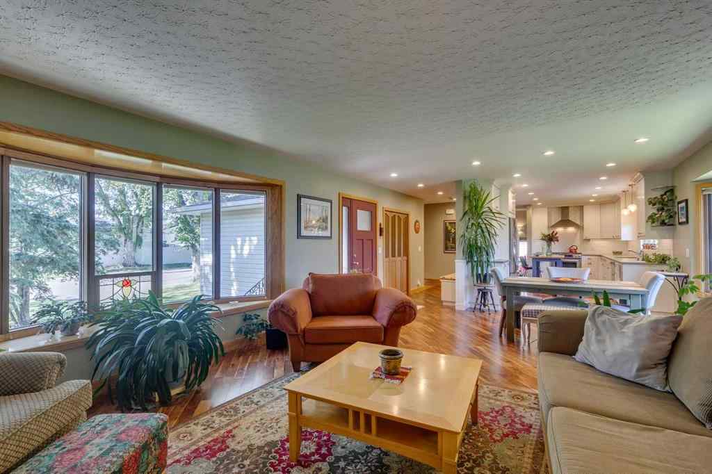 MLS® A2251519 - 126 Westwood Drive SW in Westgate Calgary, Residential