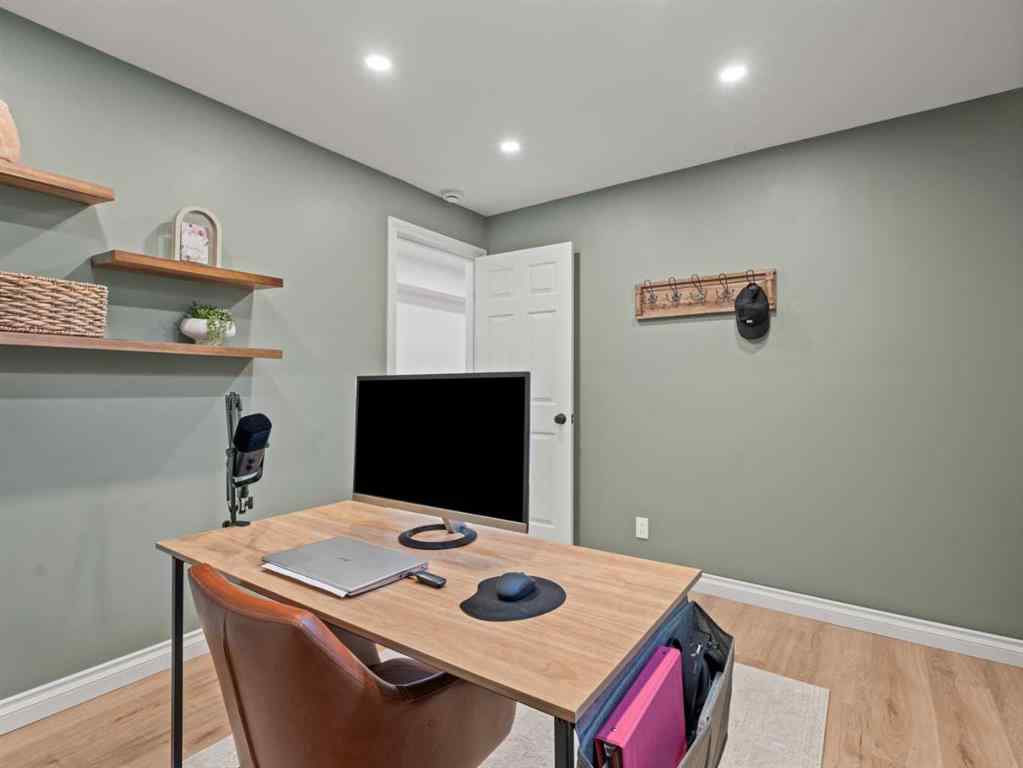 MLS® A2251523 - 502 Sunrise Hill SW in NONE Diamond Valley, Residential