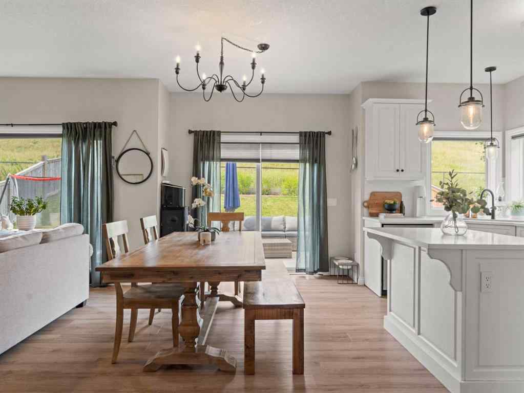 MLS® A2251523 - 502 Sunrise Hill SW in NONE Diamond Valley, Residential