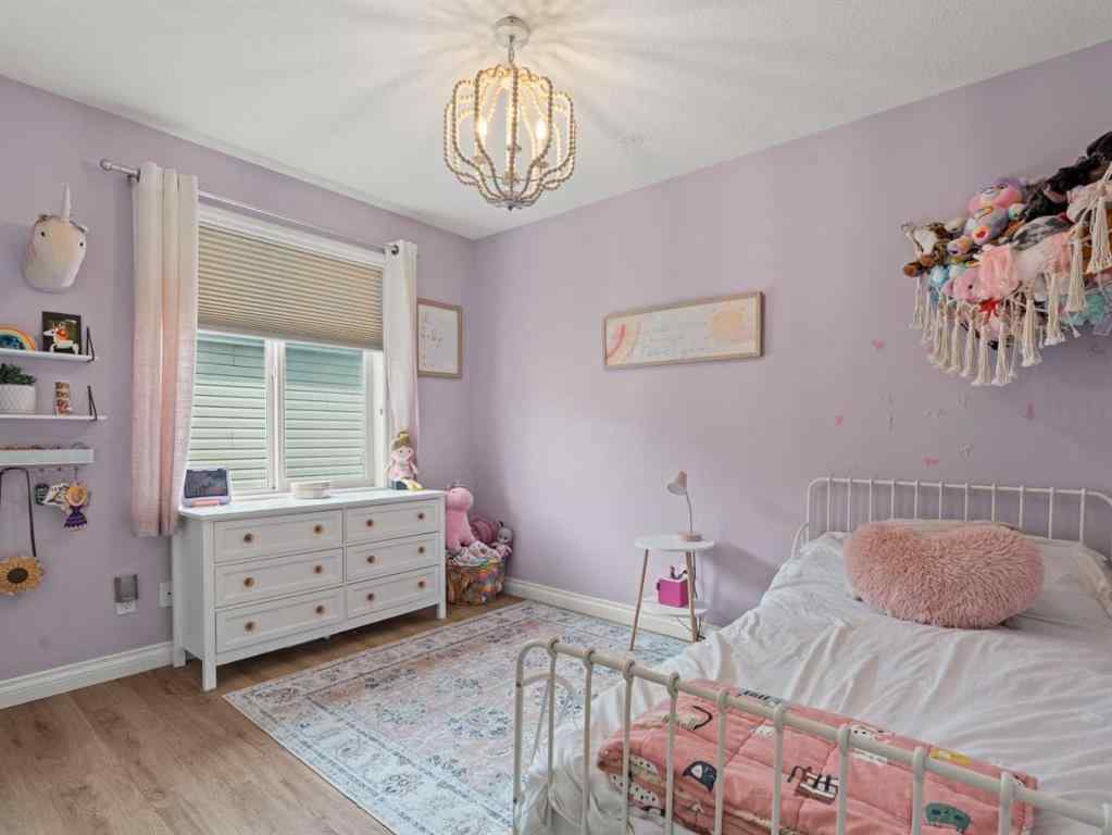 MLS® A2251523 - 502 Sunrise Hill SW in NONE Diamond Valley, Residential