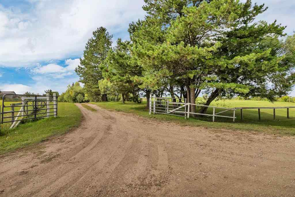 MLS® A2251526 - 440080 260 Range Road  in NONE Rural Ponoka County, Residential