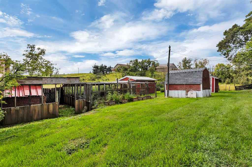 MLS® A2251526 - 440080 260 Range Road  in NONE Rural Ponoka County, Residential