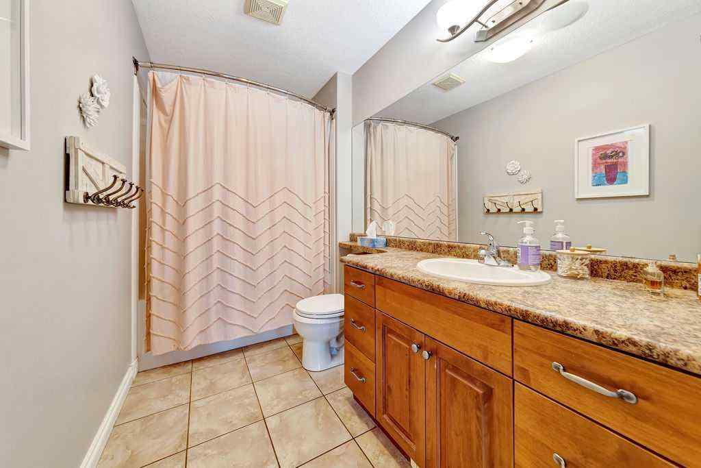 MLS® A2251533 - 2105 59A Avenue  in Lakeside Lloydminster, Residential