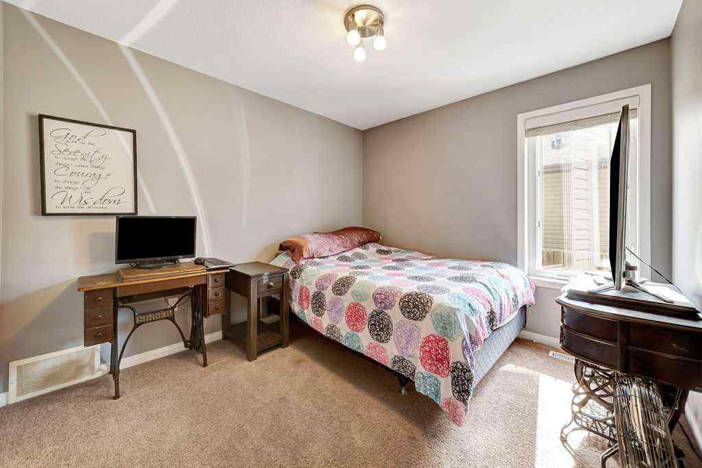 MLS® A2251533 - 2105 59A Avenue  in Lakeside Lloydminster, Residential