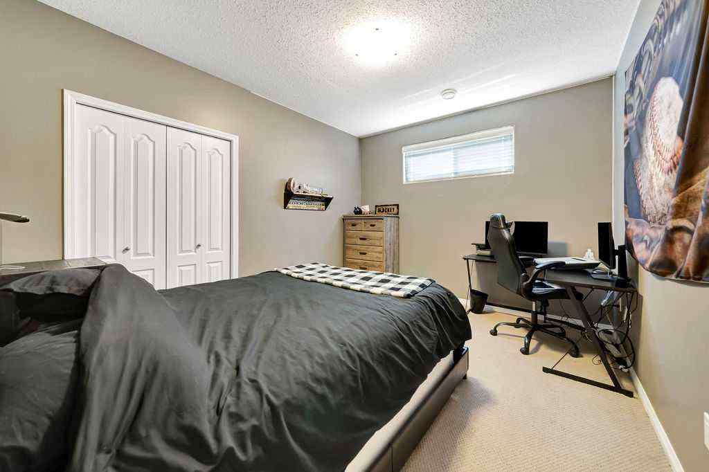 MLS® A2251533 - 2105 59A Avenue  in Lakeside Lloydminster, Residential
