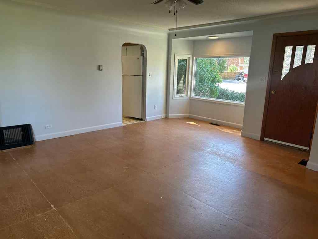 MLS® A2251536 - 5004 51 Avenue  in NONE Taber, Residential