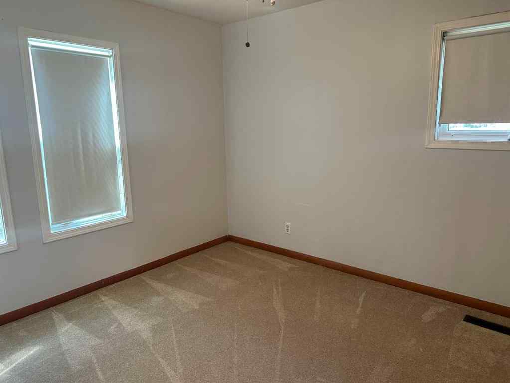MLS® A2251536 - 5004 51 Avenue  in NONE Taber, Residential